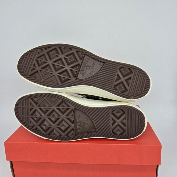 New Converse Chuck 70 Snakeskin Print Light Field Surplus Women's Shoes Size 8.5 - Picture 7 of 8